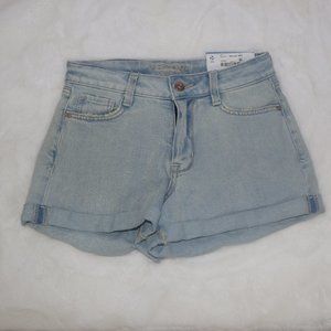 Arizona Hi-Rise Mom Jean Shorts Lt Vintage